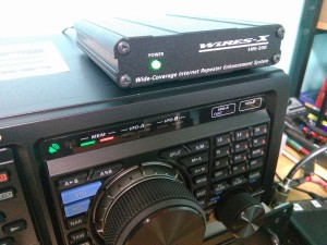 WiRES-X HRI-200 box connected to PC and YAESU 857D